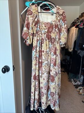 Floral Puff-Sleeve Maxi Dress in Cream and Brown